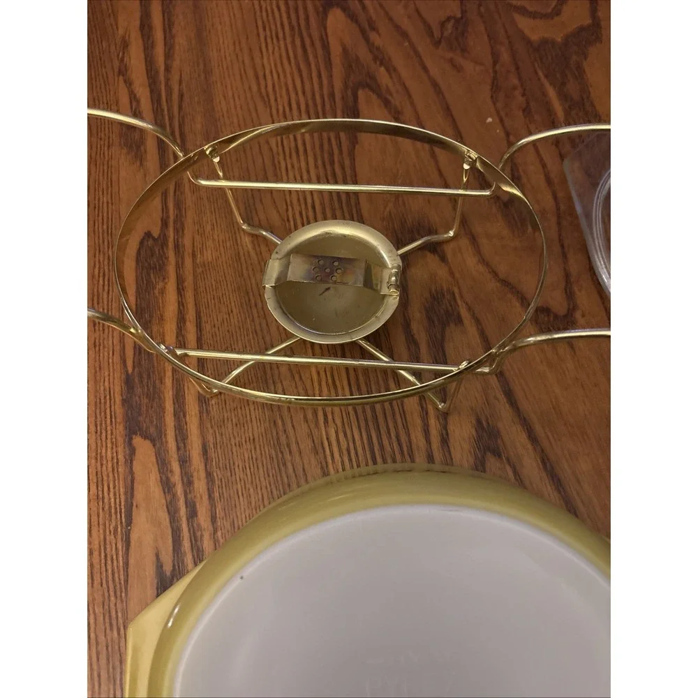 PYREX 043 1.5 Qt Golden Garland casserole w/ teak-handled warmer & lid EUC